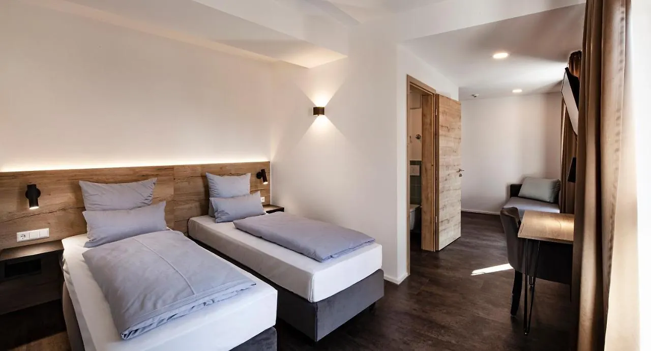 Drexel`s Parkhotel am Schloss Krumbach  4*, Krumbach (Gunzburg)